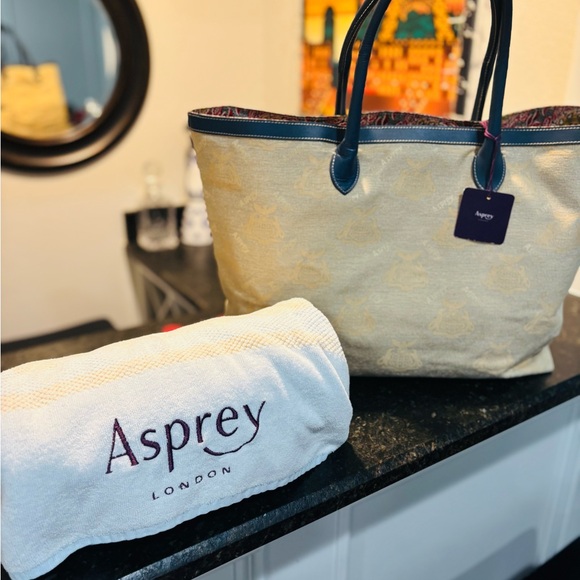 Asprey Cream and Blue Tote Bag - Picture 8 of 11